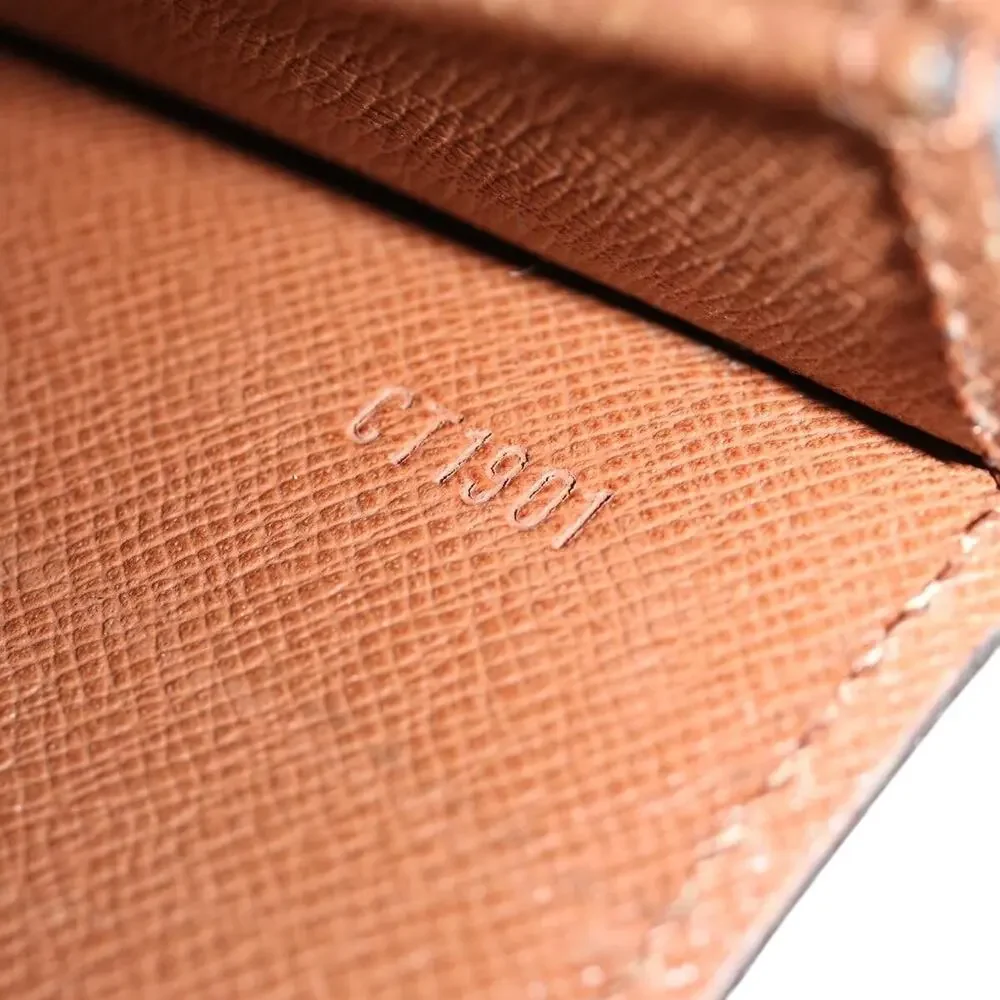 Louis Vuitton size cm